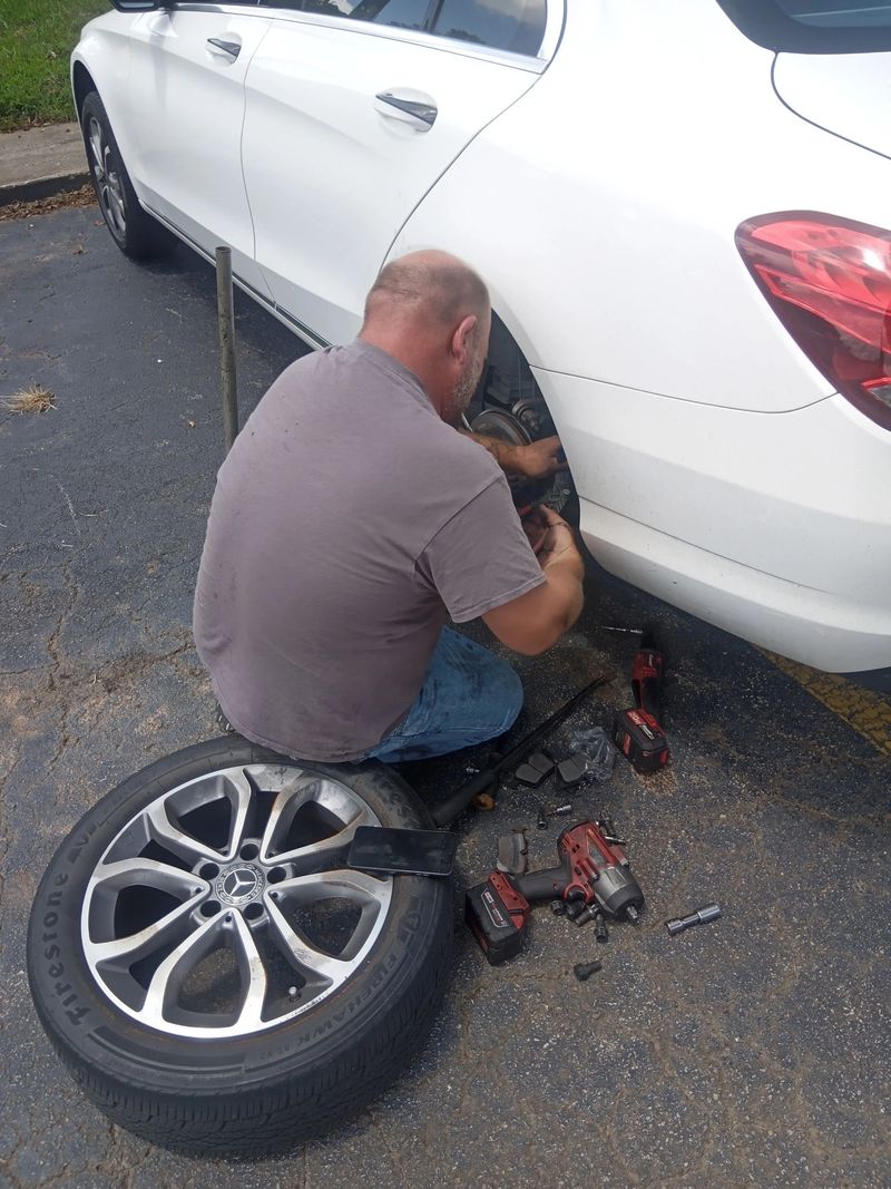 On-site vehicle service